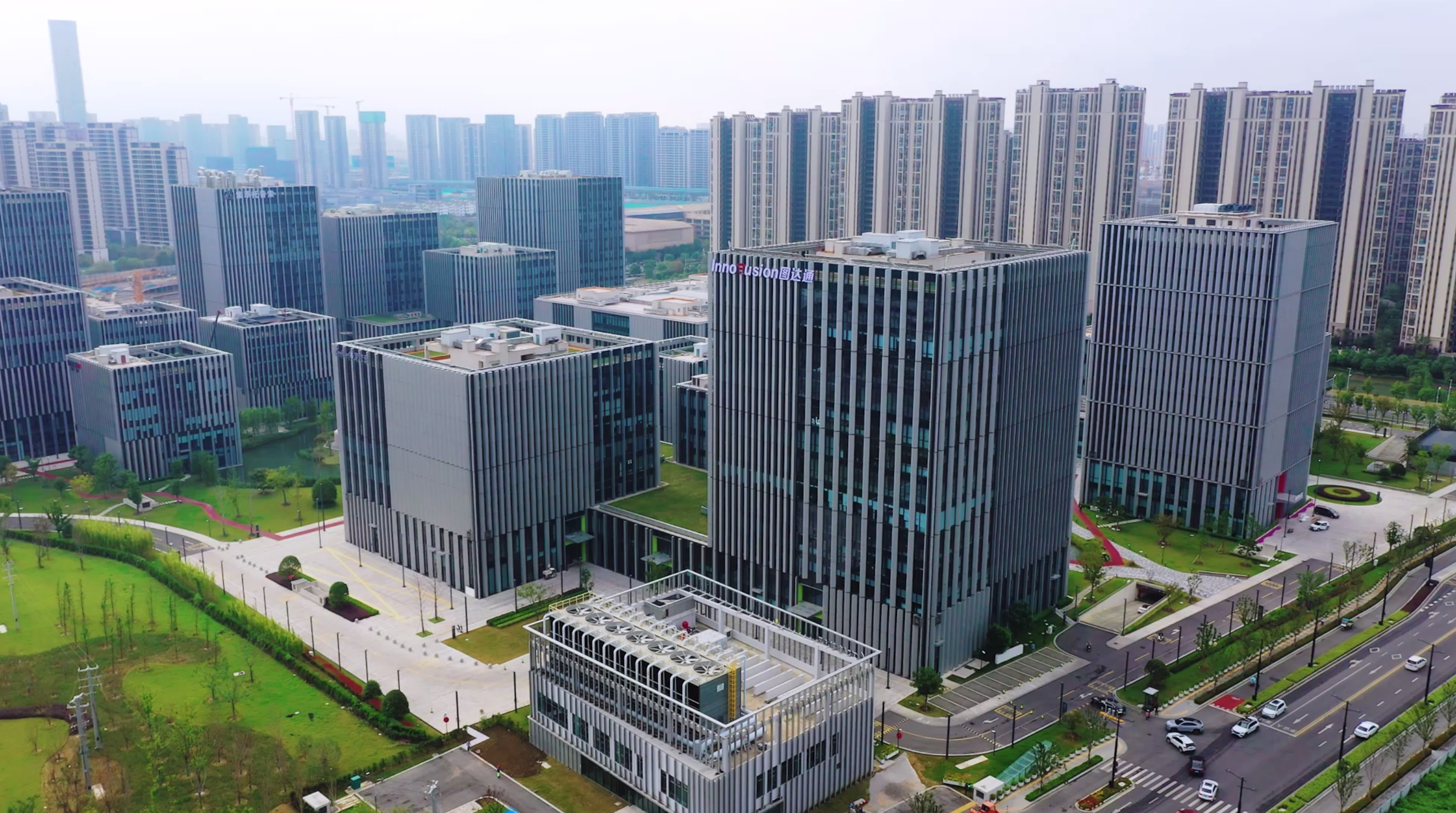 综合实力持续被认可！Innovusion再获两大权威大奖